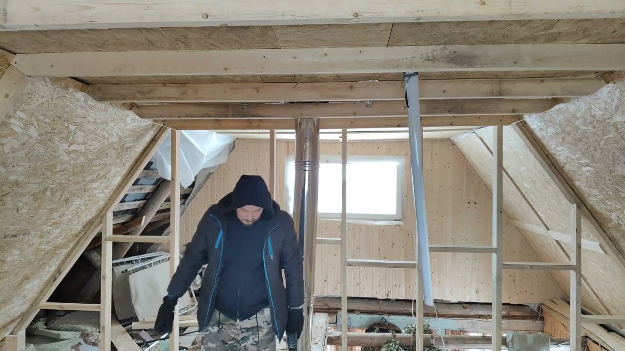 Подготовил 2 этаж к утеплению и сходил на рыбалку.