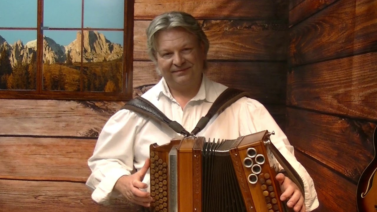 Zünftig aufgspüt   komplett