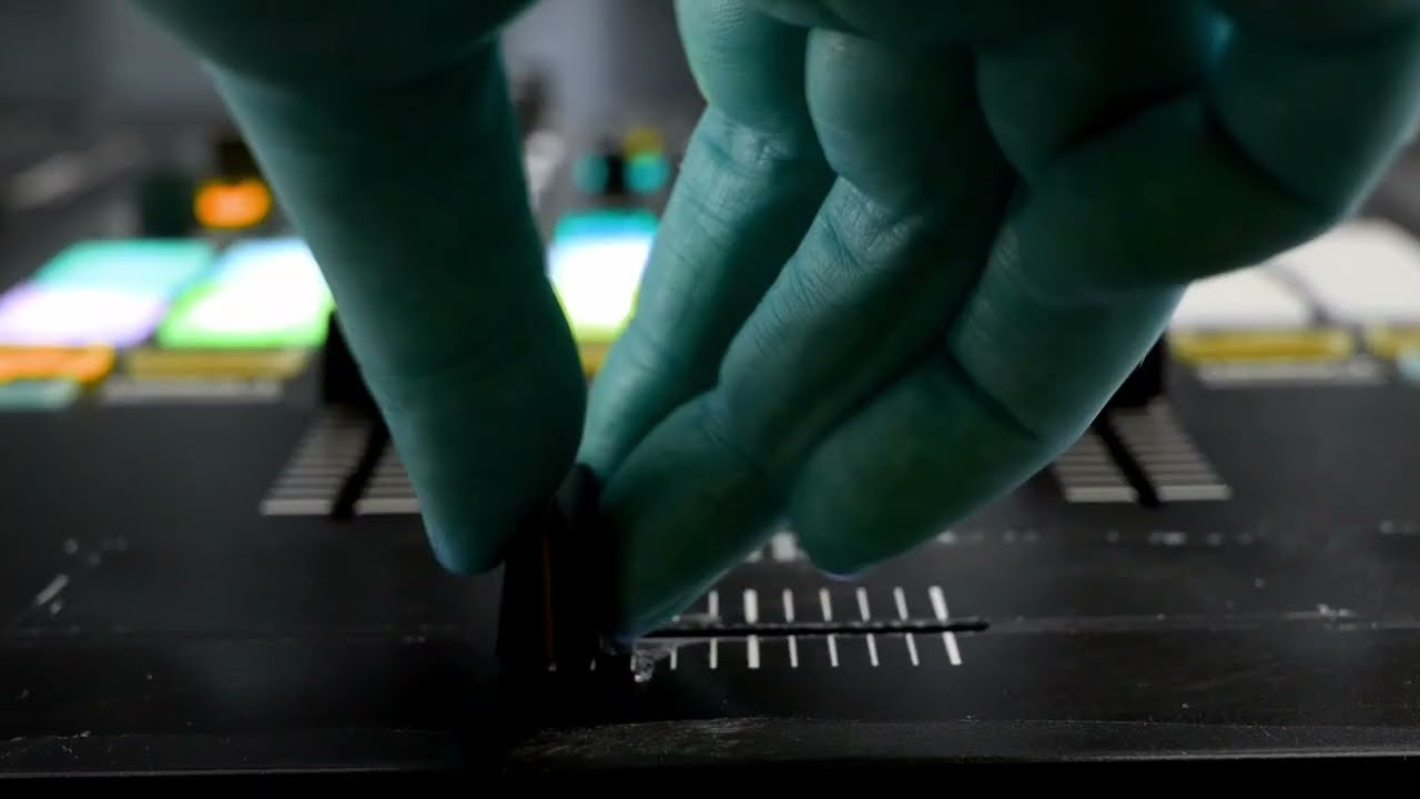 Take me out with the Crossfader