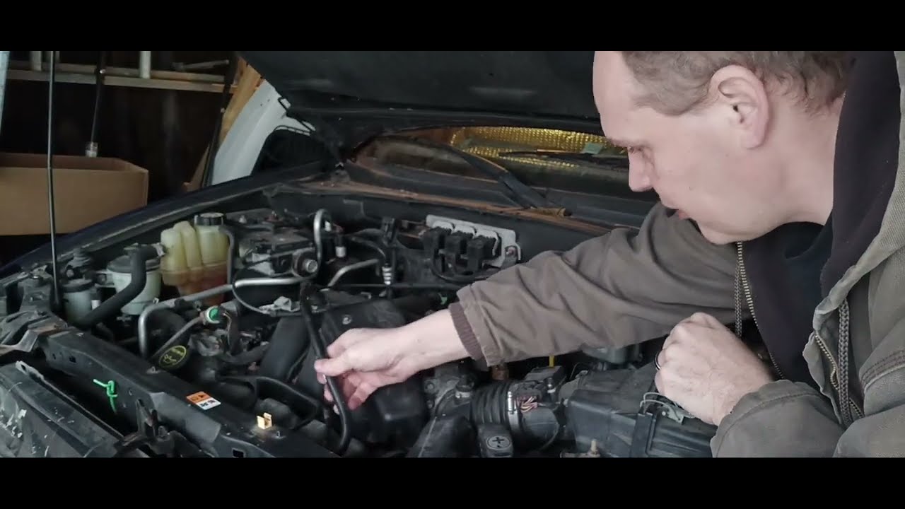 Брошенный Ford Escape 2005 года выпуска, он заведётся?