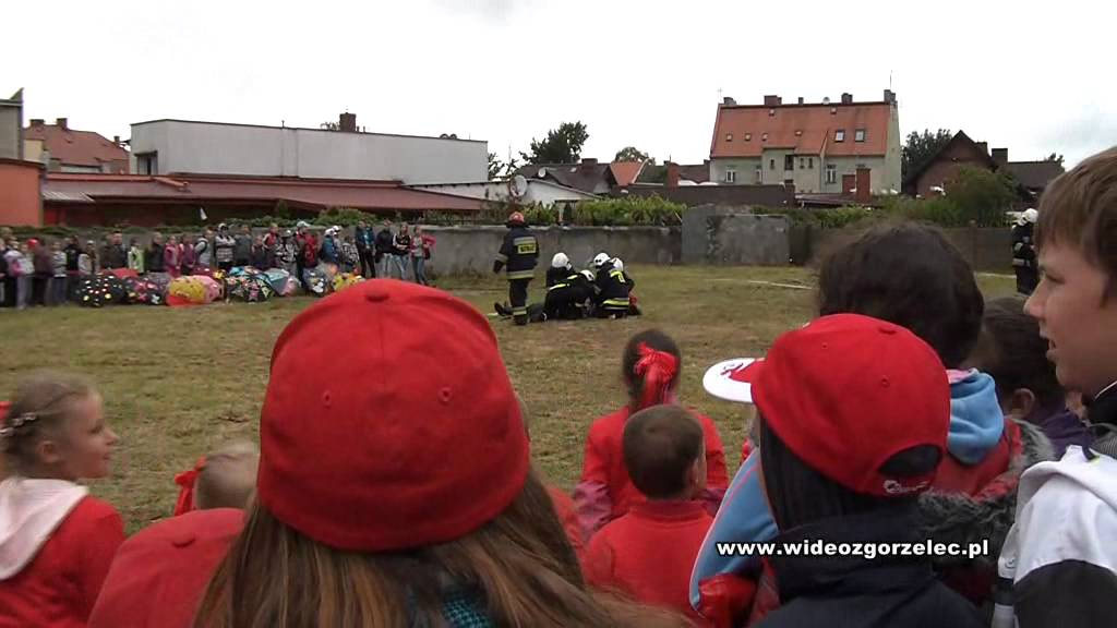 Pieńsk - pokazy strażackie. 50 lecie nadania Praw Miejskich.