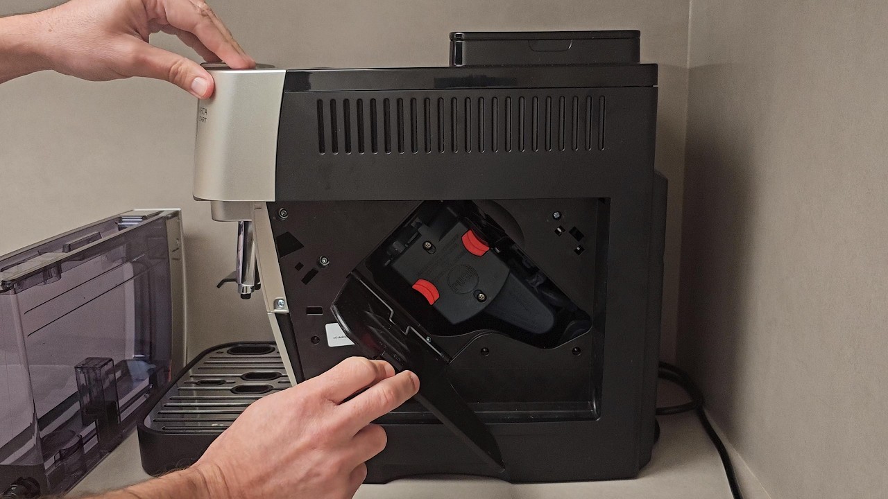 LIMPIEZA Y MANTENIMIENTO Delonghi Magnifica Start 🧼🤔 ¿ES FÁCIL? 👉 Te lo enseñamos paso a paso.