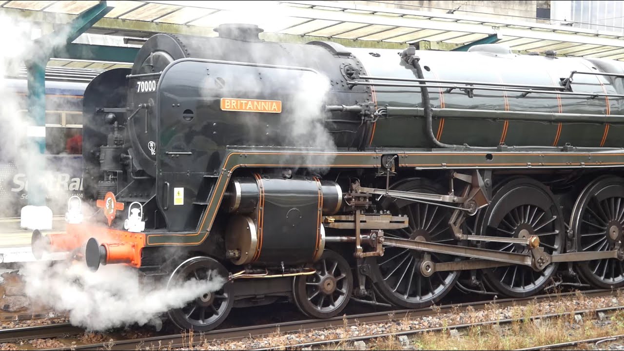 Welcome back to Carlisle - a Smoky Steamy 70000 Britannia   03 09 25