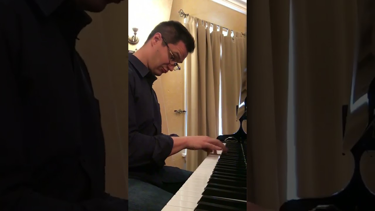 Somewhere Over The Rainbow - Solo Piano