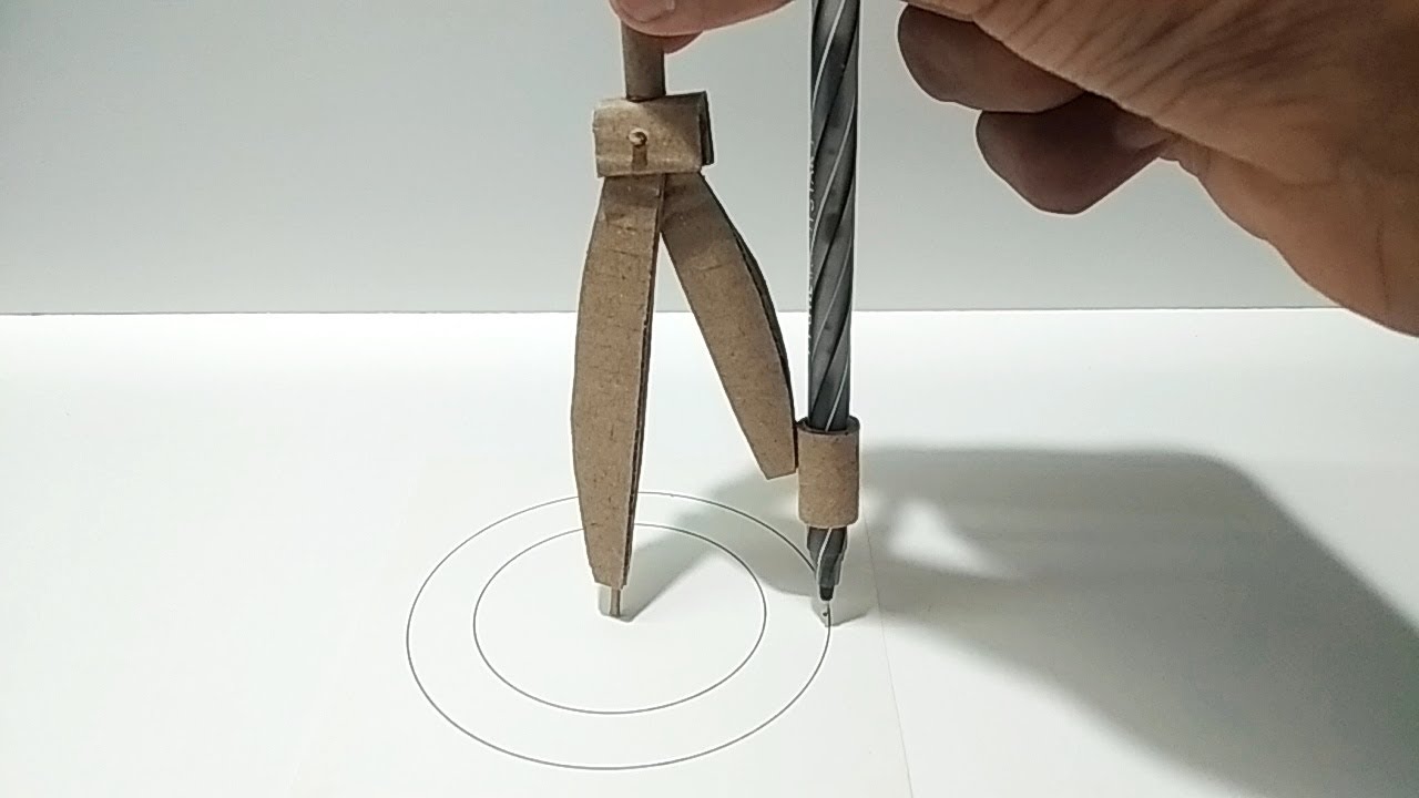 How to make a Compass in cardboard