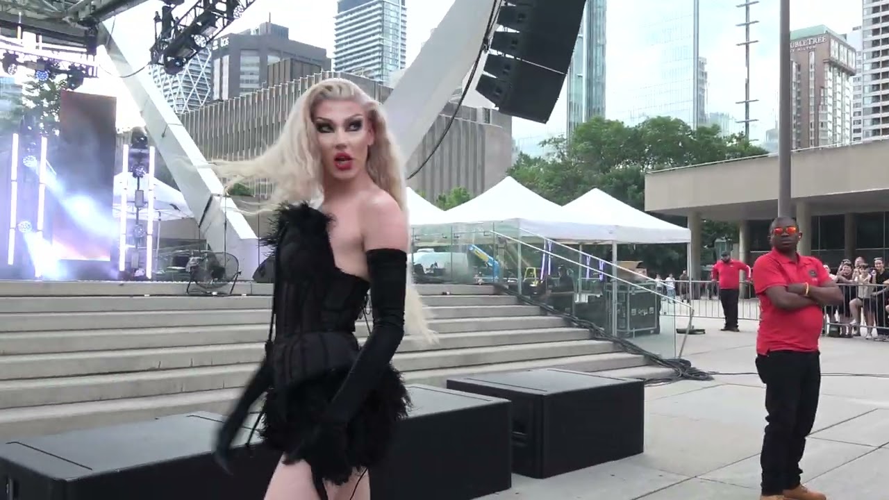 Drag Ball - La Grande Dame