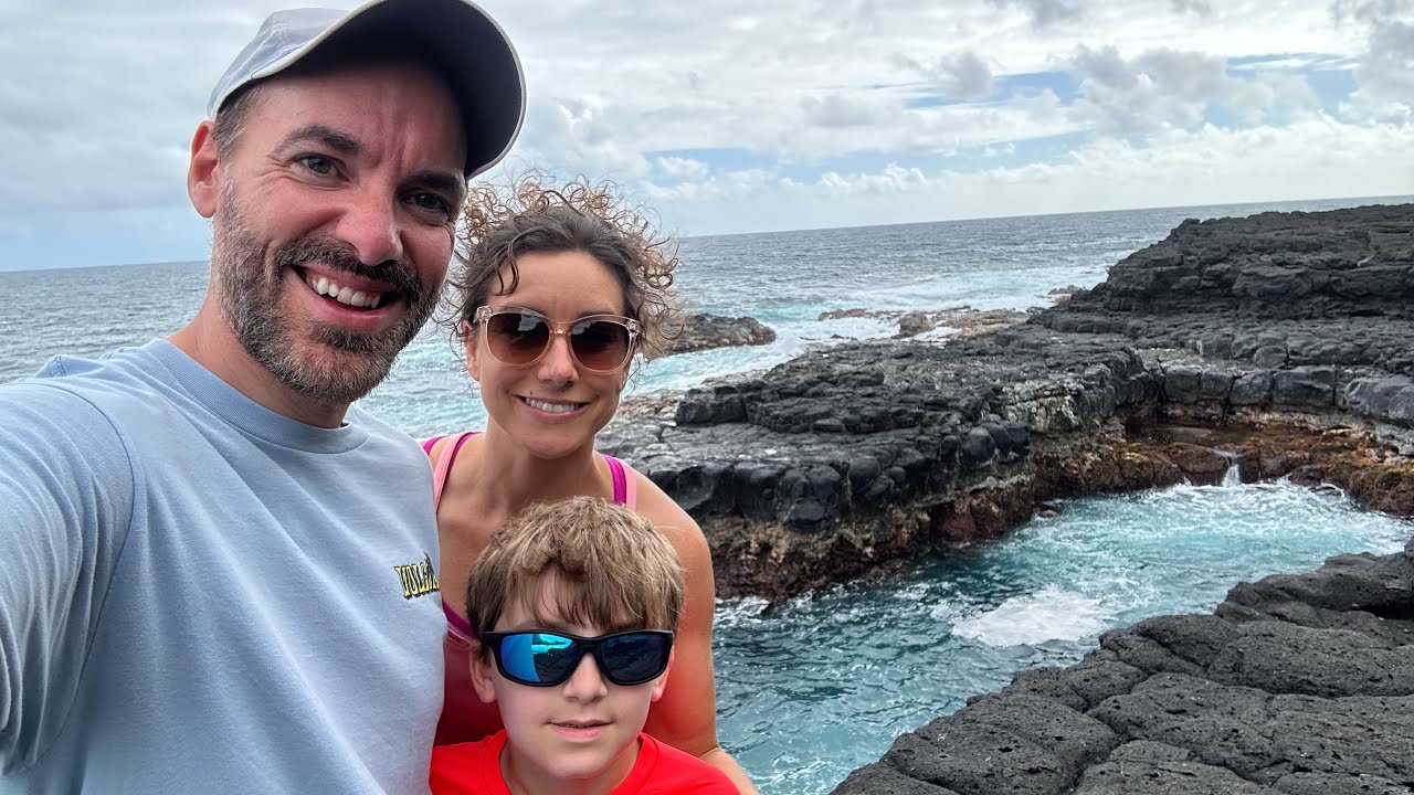 Hiking to Queen's Bath & Sneaking Into a Kauai Resort