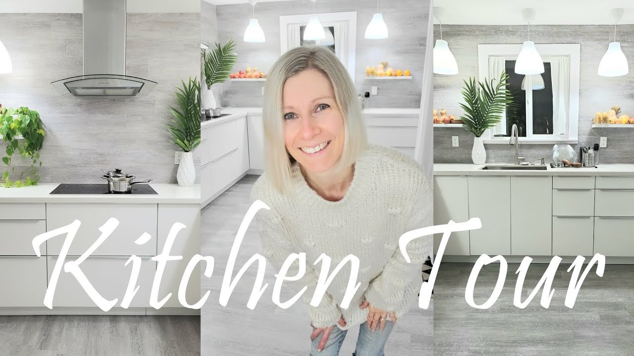 KITCHEN TOUR - WHAT I KEPT AFTER 10 YEARS OF MINIMALISM