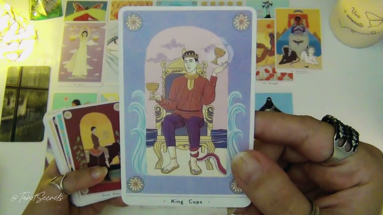 ❤️O que ele(a) PENSA DE MIM & SENTE por mim agora? | Tarot