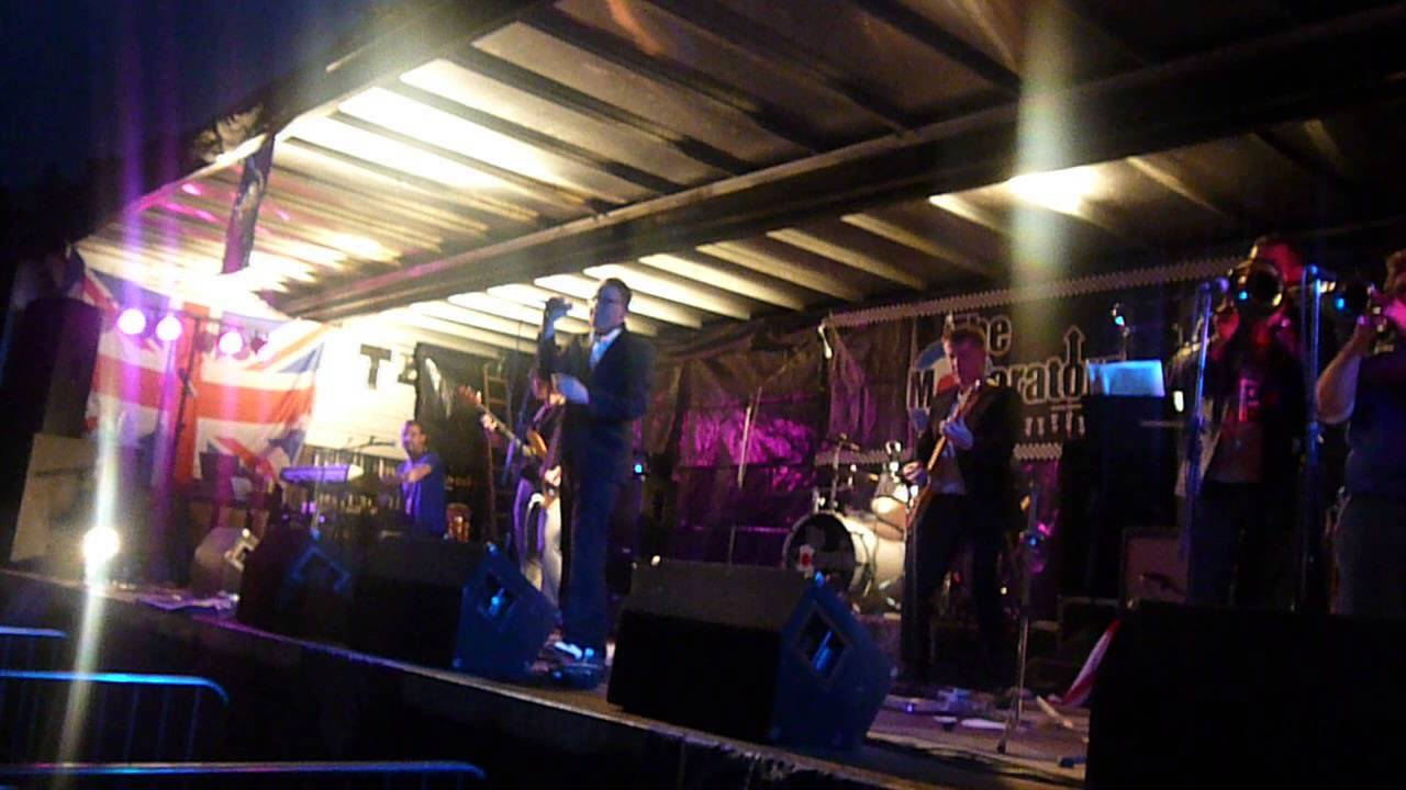 The Moderators @ Festival On The Pitch 2014 - 3