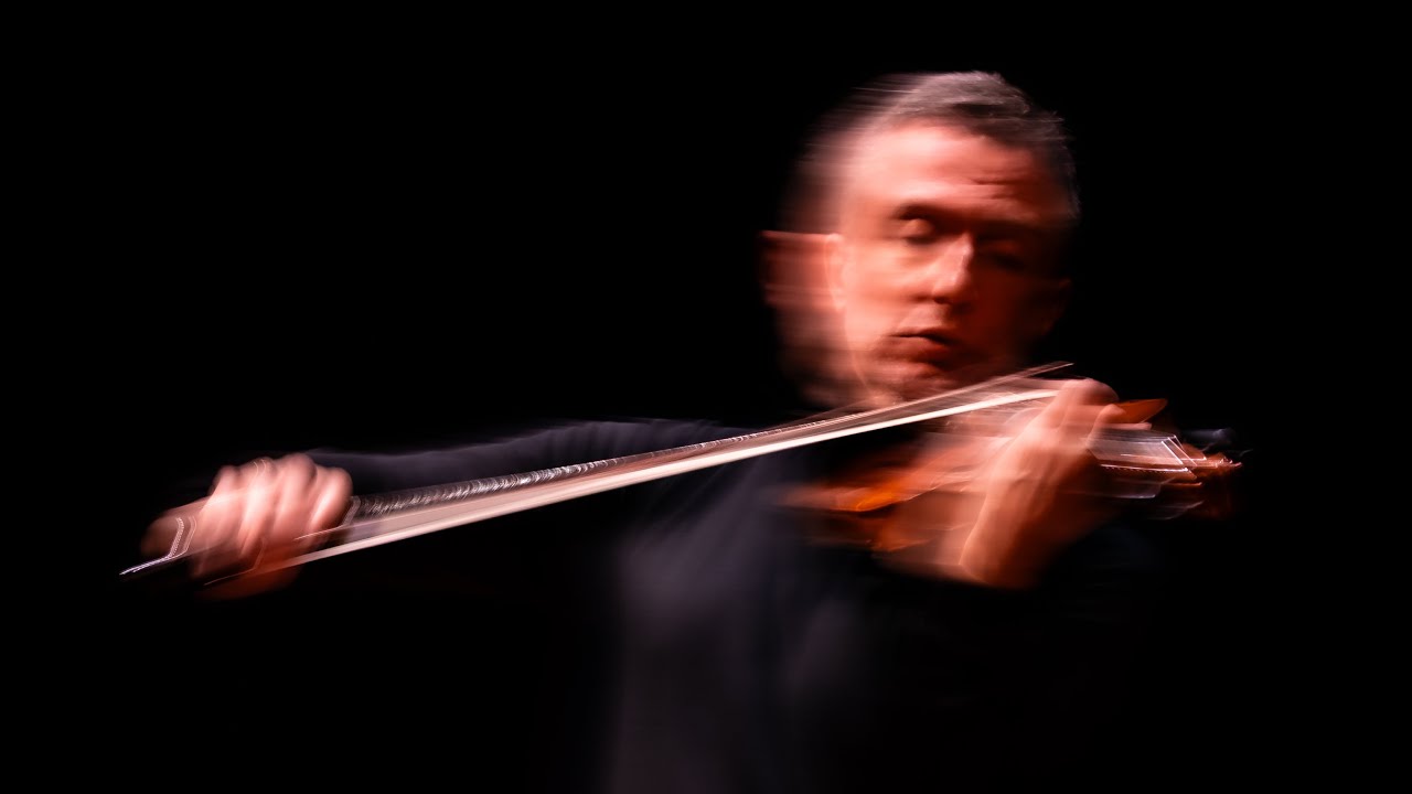 Bach, Ysaye, Bartok, solo violin recital. Tedi Papavrami, violin