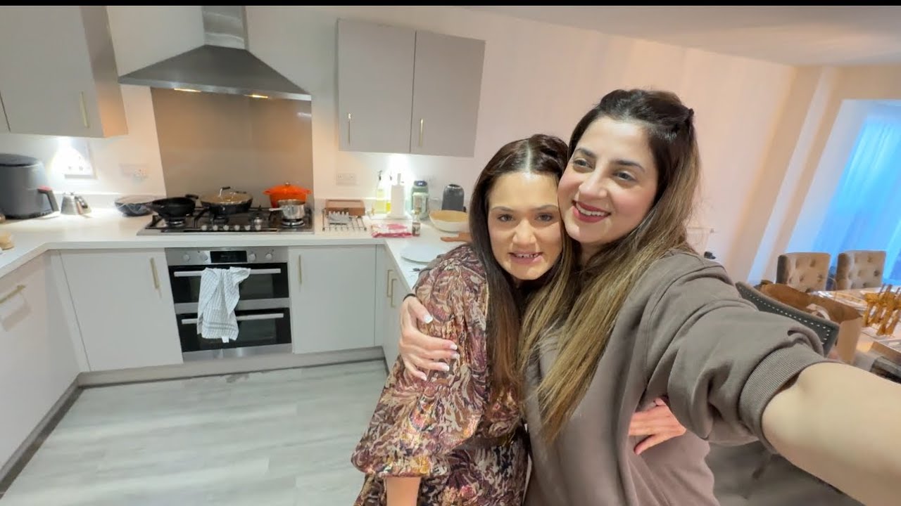 Milte Hi Unlimited Masti Ki With Suri Family | Chia ka Reaction @Preeti_Suri