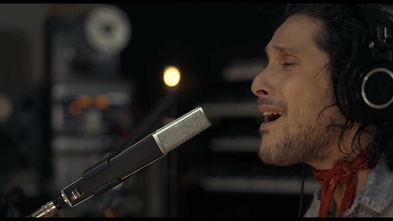 Macadam Crocodile - Hold on Darling (Live Session)