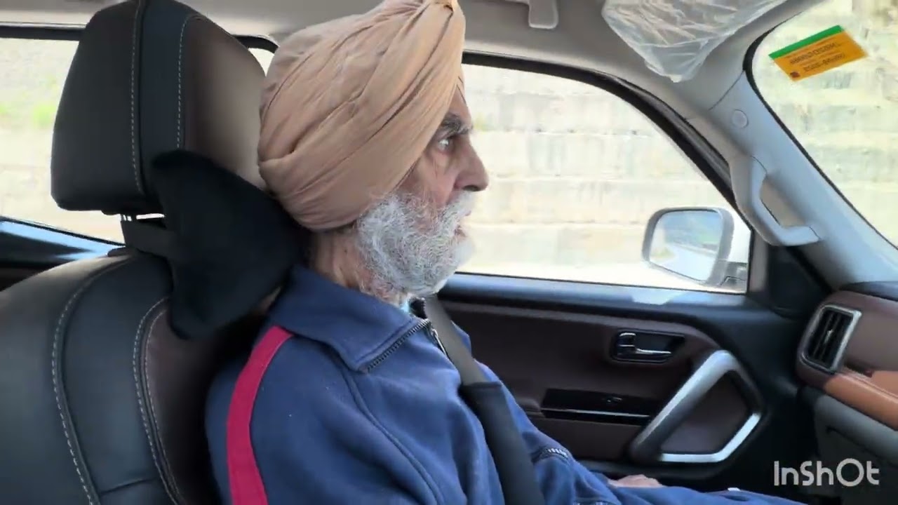 Reached Kashmir ab vapic nahi jau ga?  #dailyvlog #kashmir #automobile #scorpion #drive #mountains 