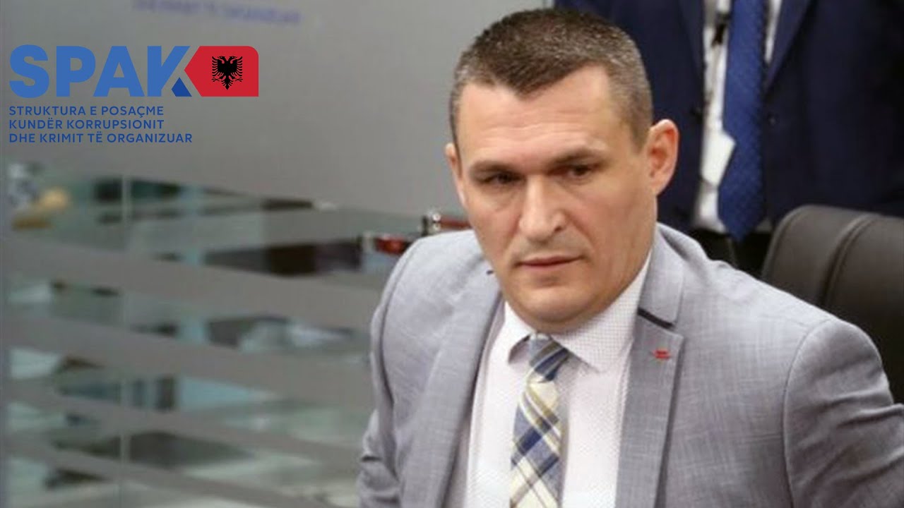Karamuço: Dumani kërcënon të vetët. Do ju arrestojë në zyrë! | 