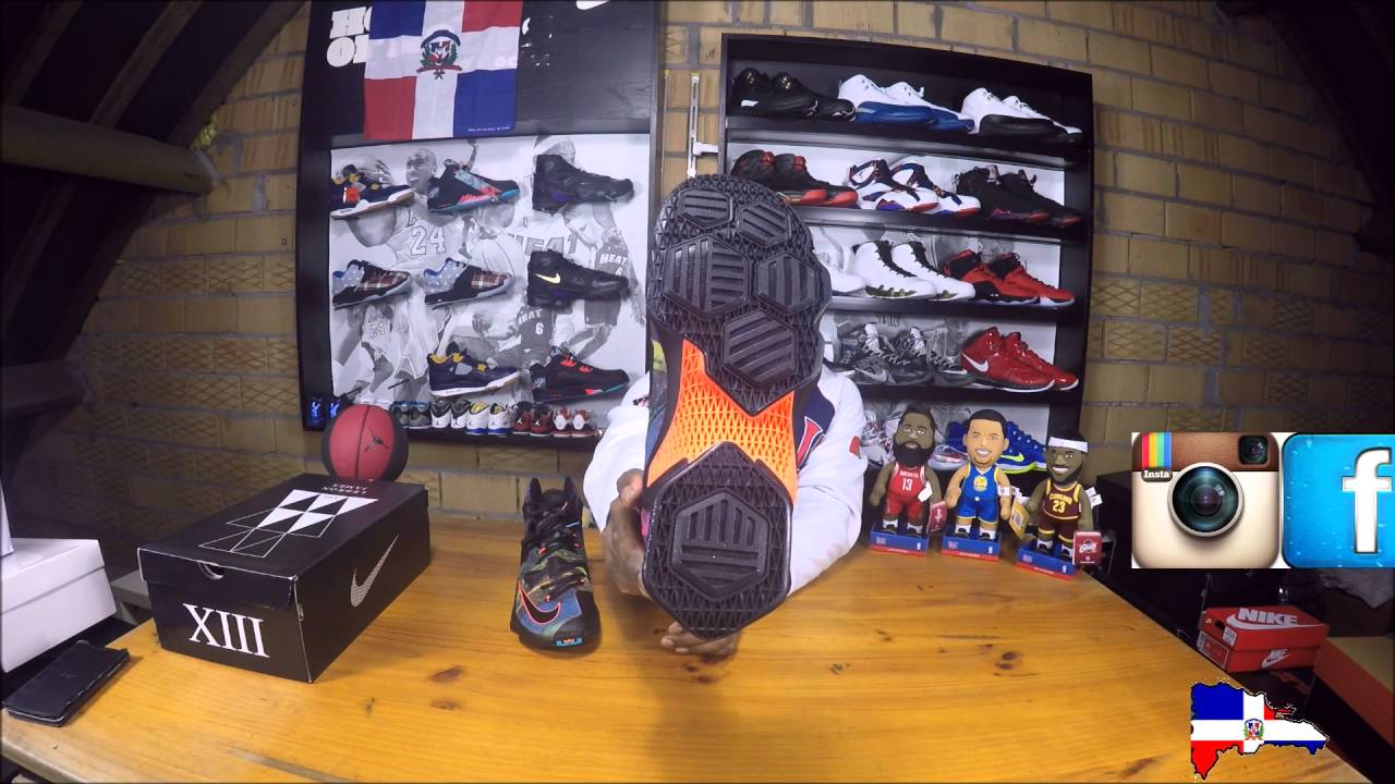 SUPER VEINTI3 EN ESPAÑOL ( NIKE LEBRON 13 AKRONITE )