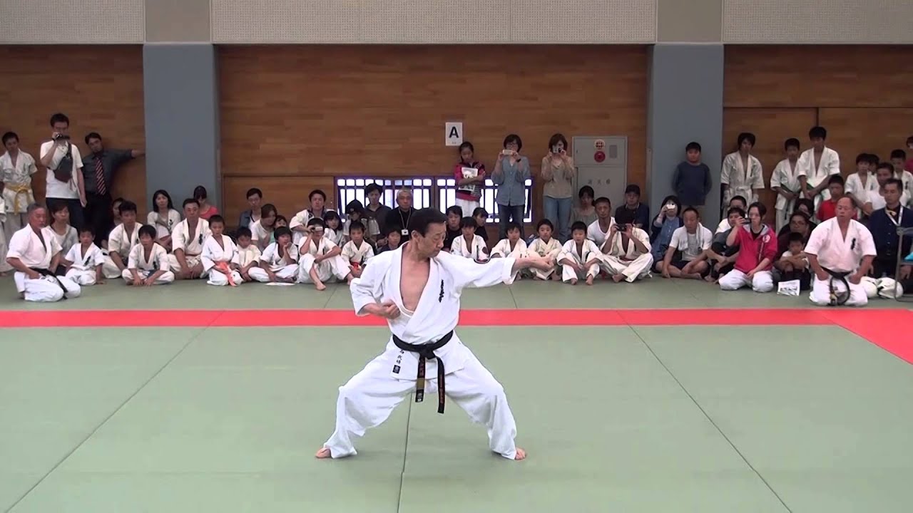 大石代悟最高師範　演武　型・五十四歩　第１０回岐阜県空手道選手権大会