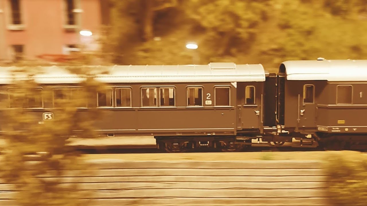 Transiti sul diorama di Piteccio sulla ferrovia Porrettana