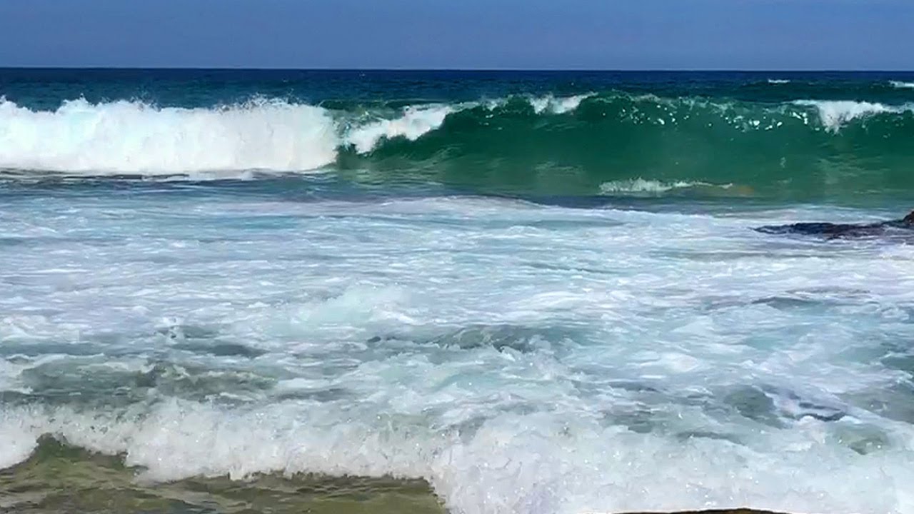 Serene Sounds of Ocean Waves (Maroubra Beach NSW) for Relaxation
