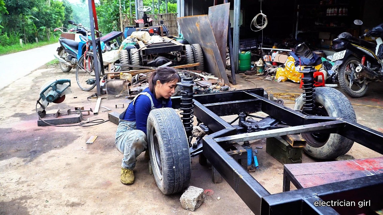 Transforming a 700kg old car by overhauling its robust chassis, part 2.