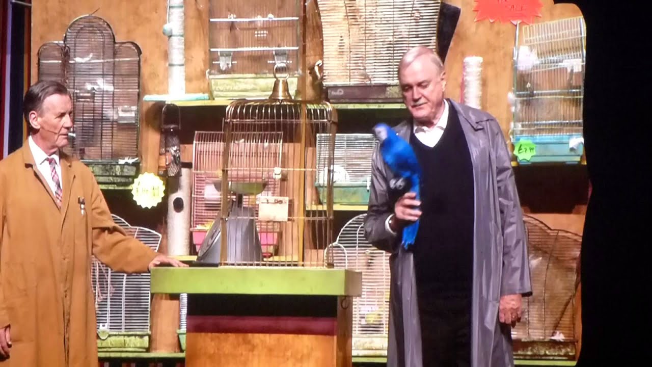 MONTY PYTHON LIVE AT THE 02 19TH JULY 2015 - Spam & Dead Parrot Sketch