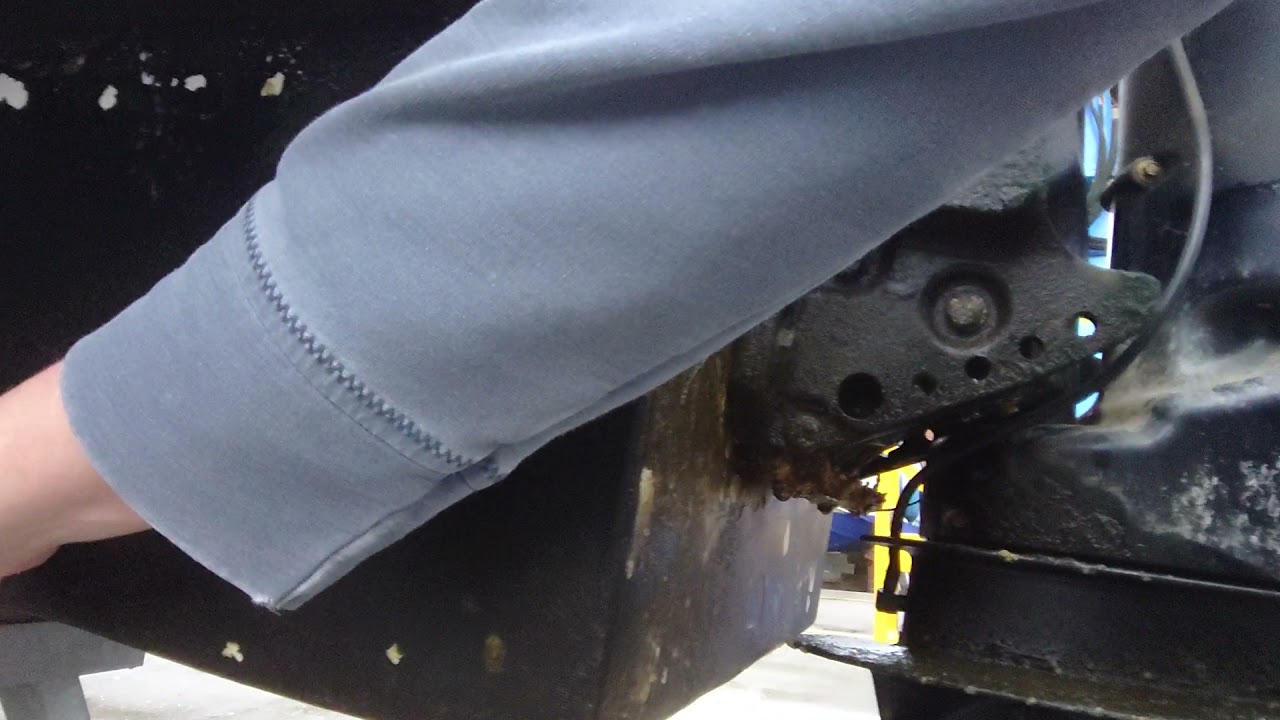 The serious dangers of changing from inboard to outboard power on a motor boat.