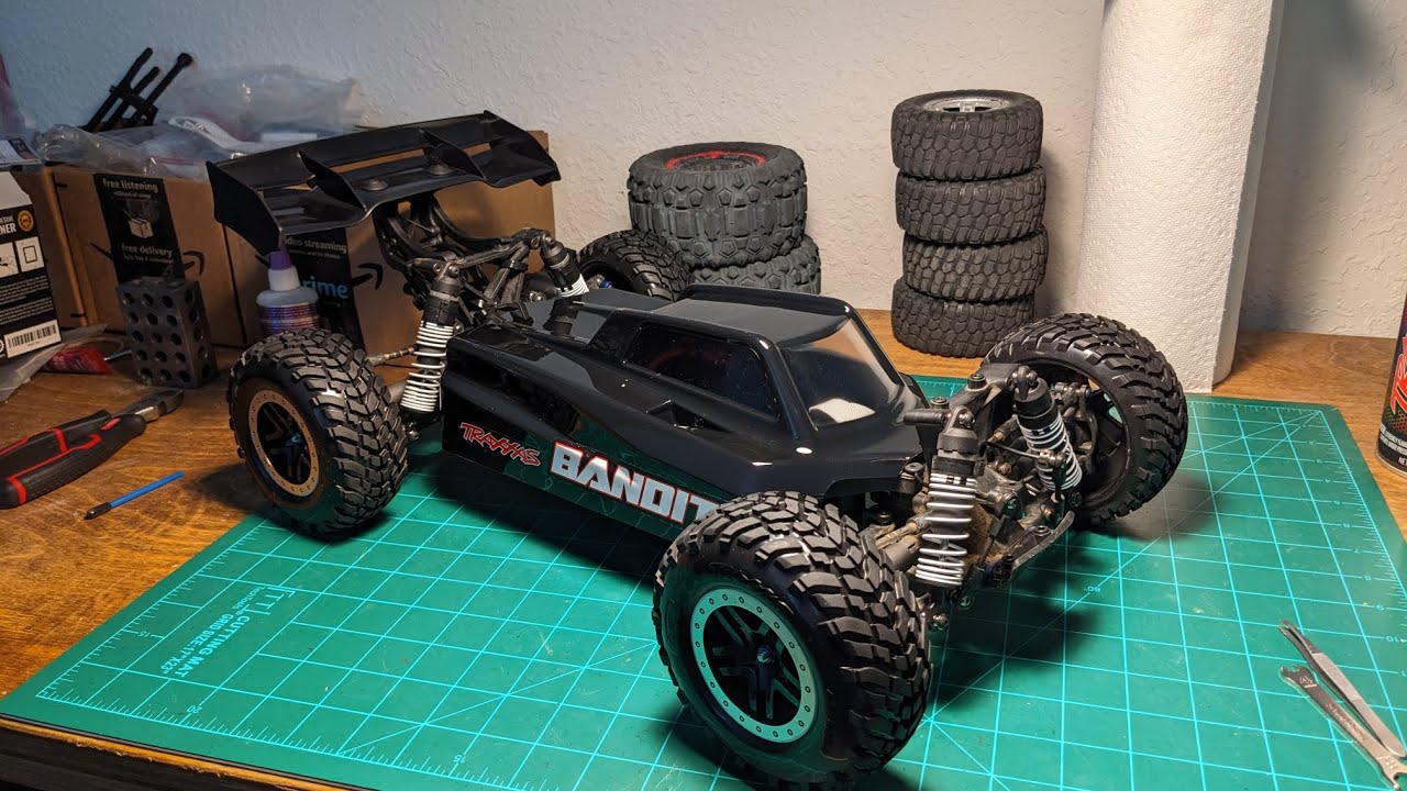 Budget Traxxas Backslash Build with 99.9% Traxxas Parts
