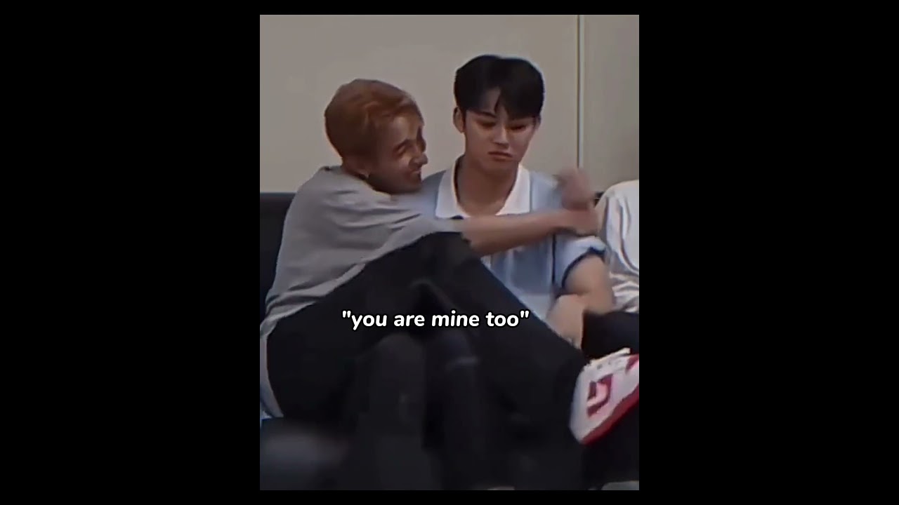 Q: how to be woozi?🤭#seventeen #mingyu #dk #woozi