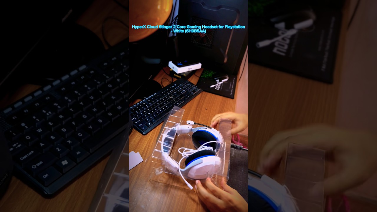UBOXING OF HyperX Cloud Stinger 2 Core Gaming Headset for Playstation- White (6H9B5AA) #hyperx #game