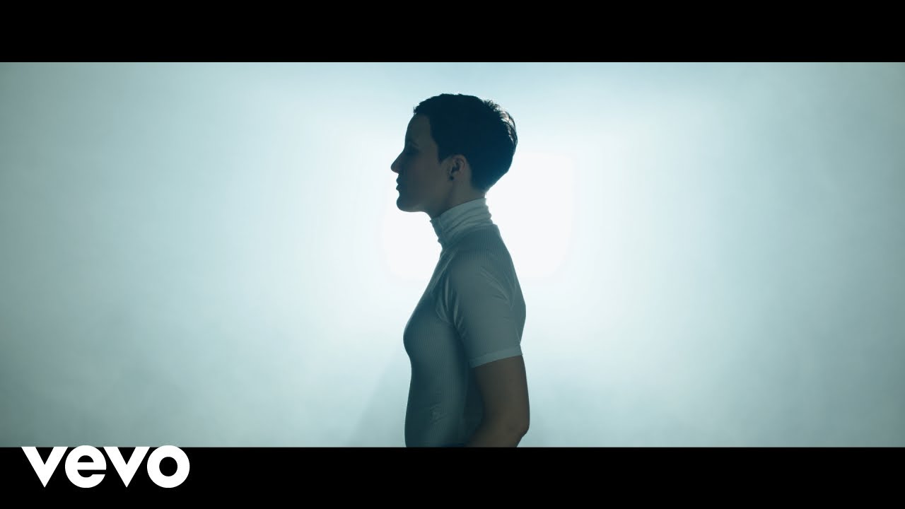 Ina Regen - Leuchten (Offizielles Video)
