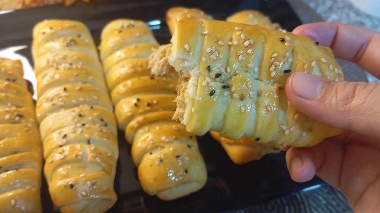 Easy snacks to make at home with bread |Ramadan special chicken snack recipe| Food Secrets With Nida