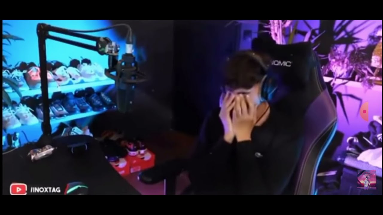 inox pleure en live car il a perdu quelqu'un de sa famille 😪😪
