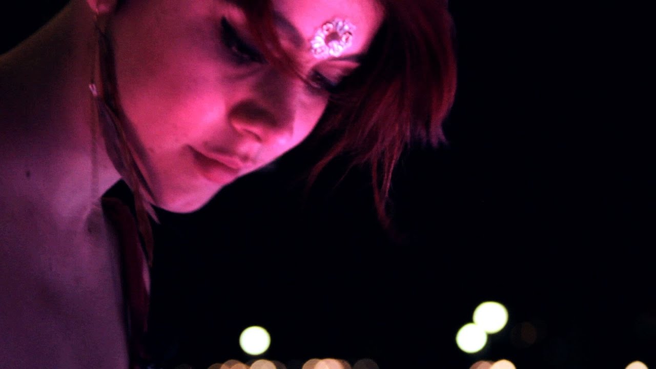 Les RAV | Jump Through Fire | LIA Take Away