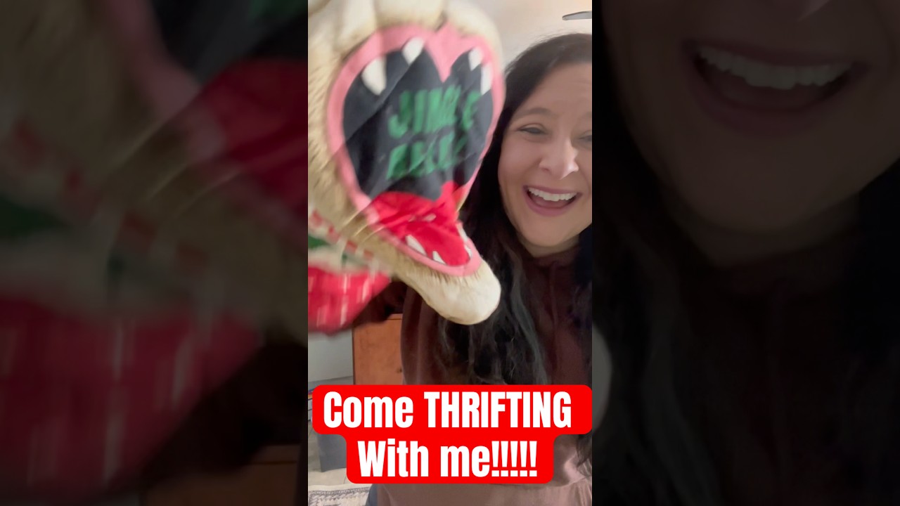 Come thrifting with me! 1992 Barney, fun finds!! #thrift #goodwill #shopping #secondhand #thrifting