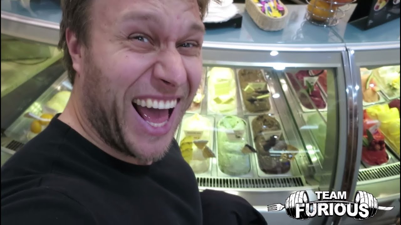 ADDICTED TO ICE CREAM!!