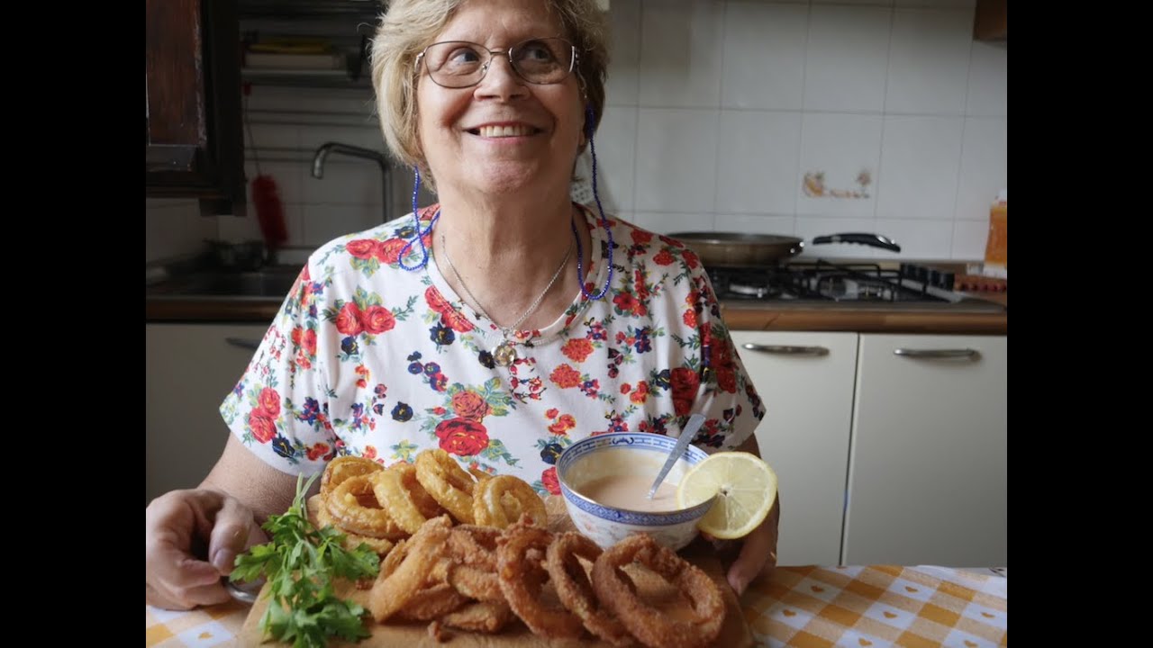 ANELLI DI CIPOLLA FRITTI - RICETTA DELLA NONNA MARIA