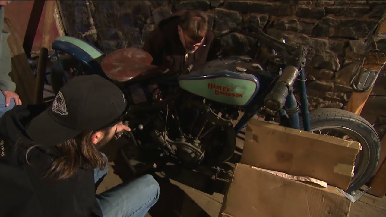 Moonshine Smuggling Bike | What's in the Barn?