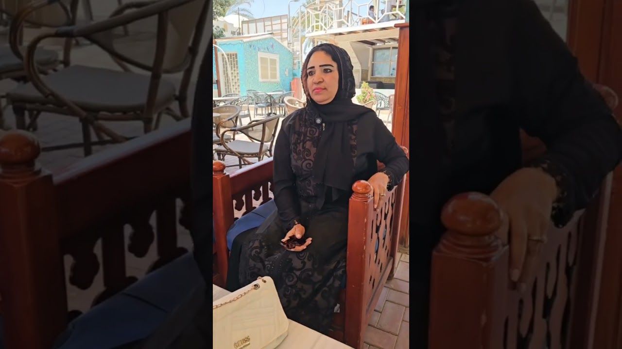 ست مليونيره تعمل نفسها كفيفه لي تختبر الموظفين عندها