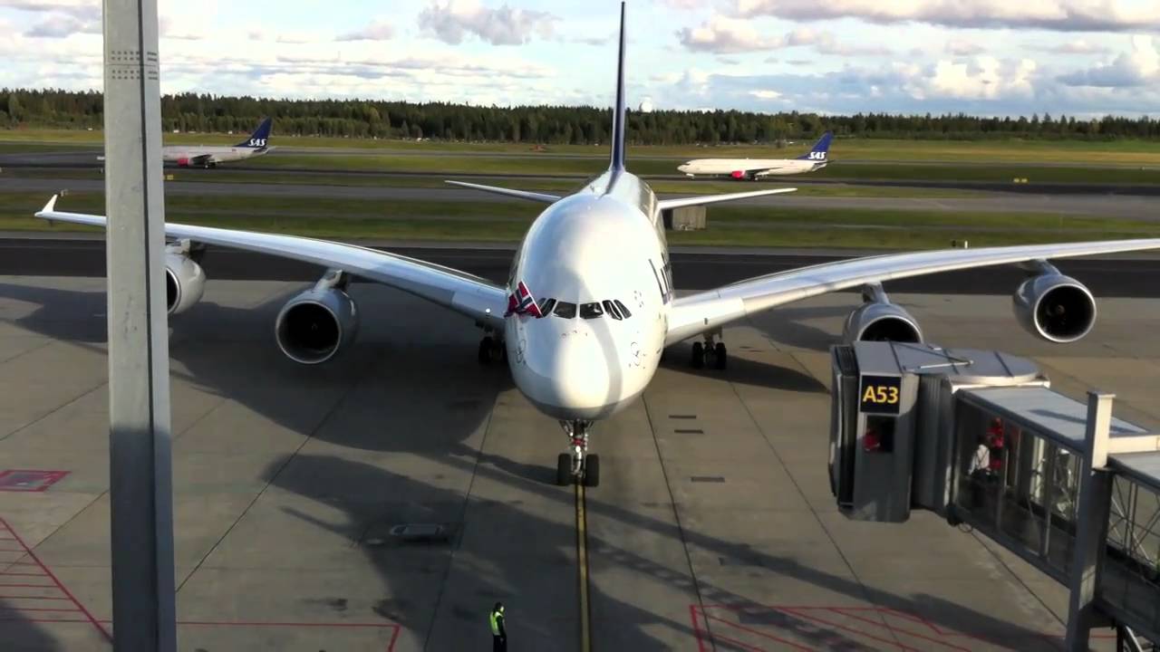 Airbus A380-800 main.mov
