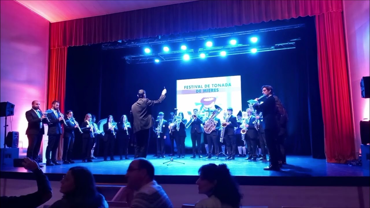 Homenaje a, Ismael Tomas e Iñaki Santianes -