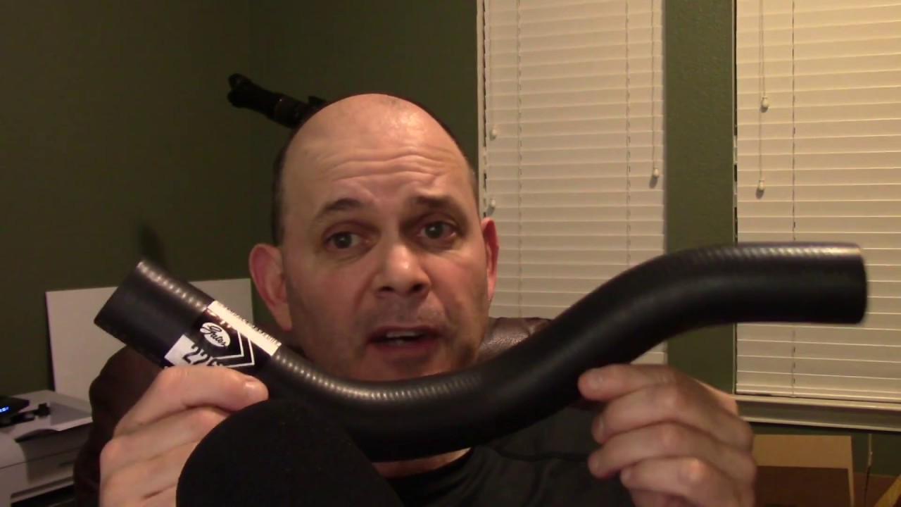 Radiator Hose Replacement (Upper) Hyundai Santa Fe 2003 3.5L 6 Cylinder Gates Radiator Hose
