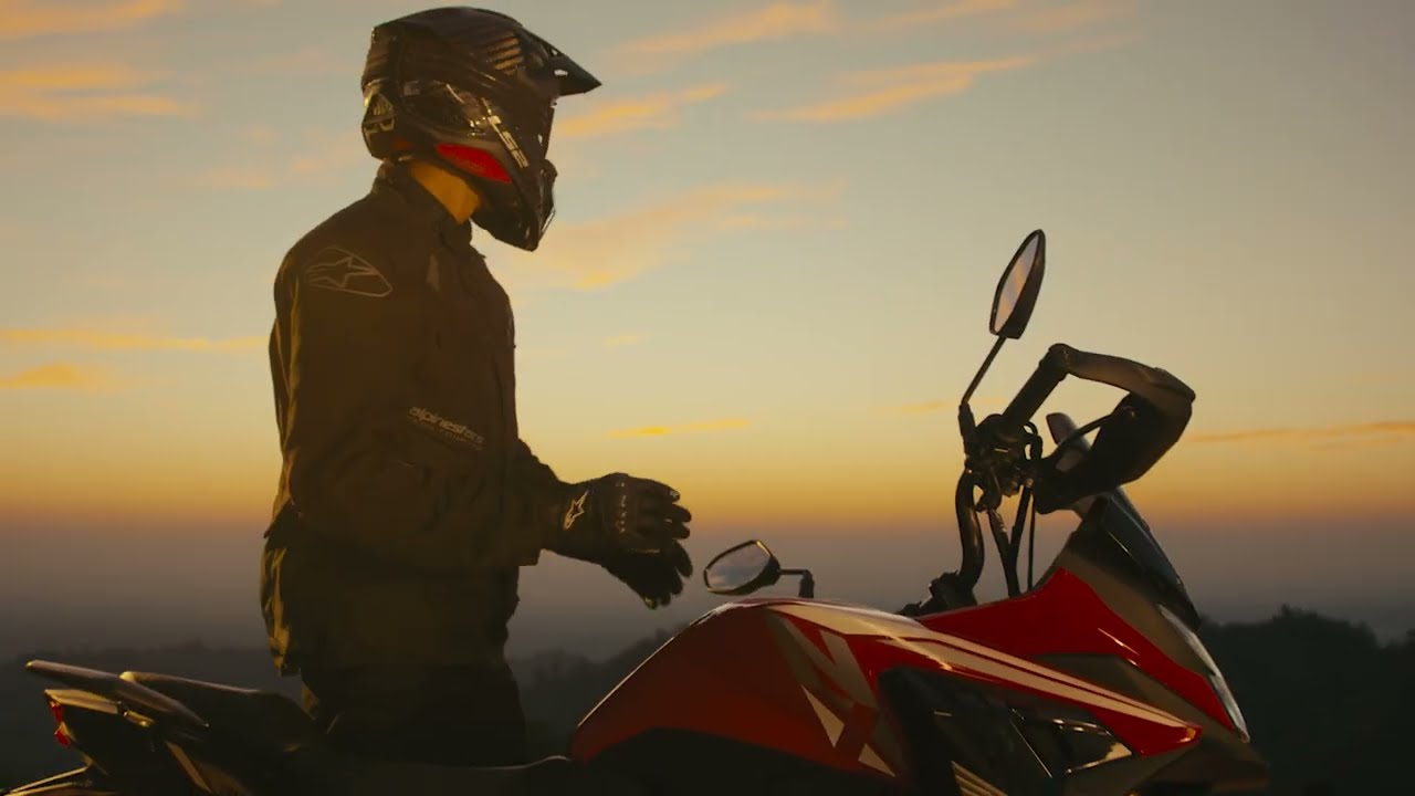 Мотоцикл Honda NX200 доставит вас куда угодно.