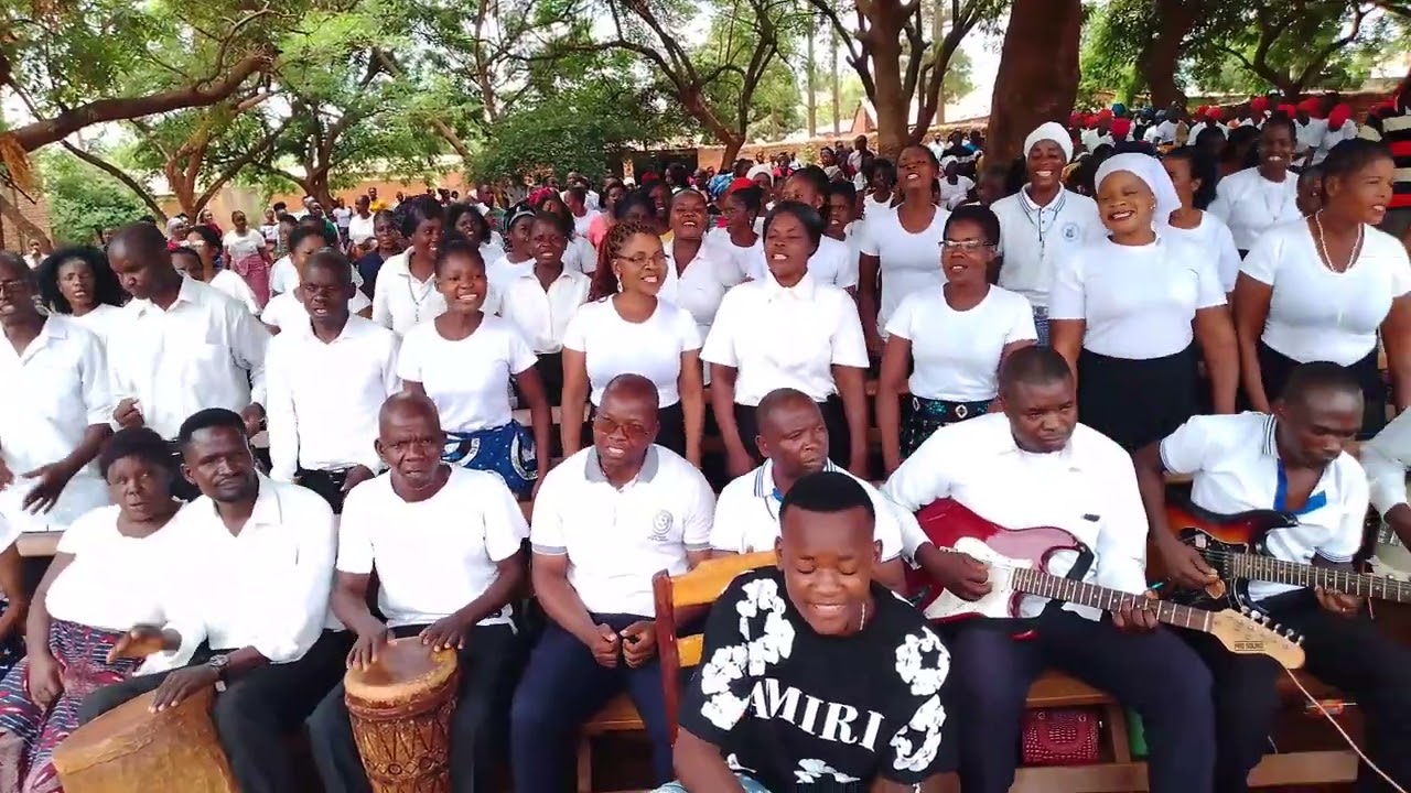 St. Atanazio Mchini - Amfumu tikumuoongani