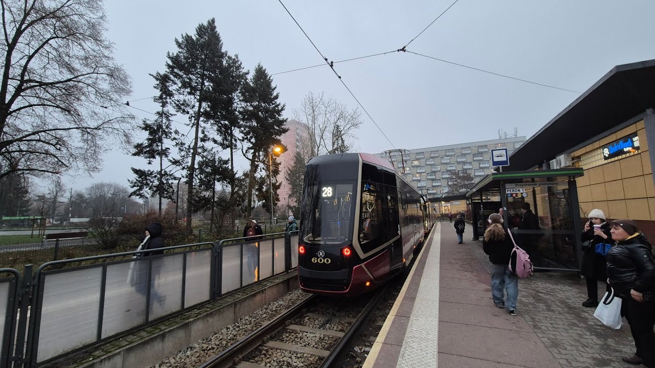 MPK Poznań - Moderus Gamma LF05AC #600 - Linia 28 kierunek: Pl. Wielkopolski 