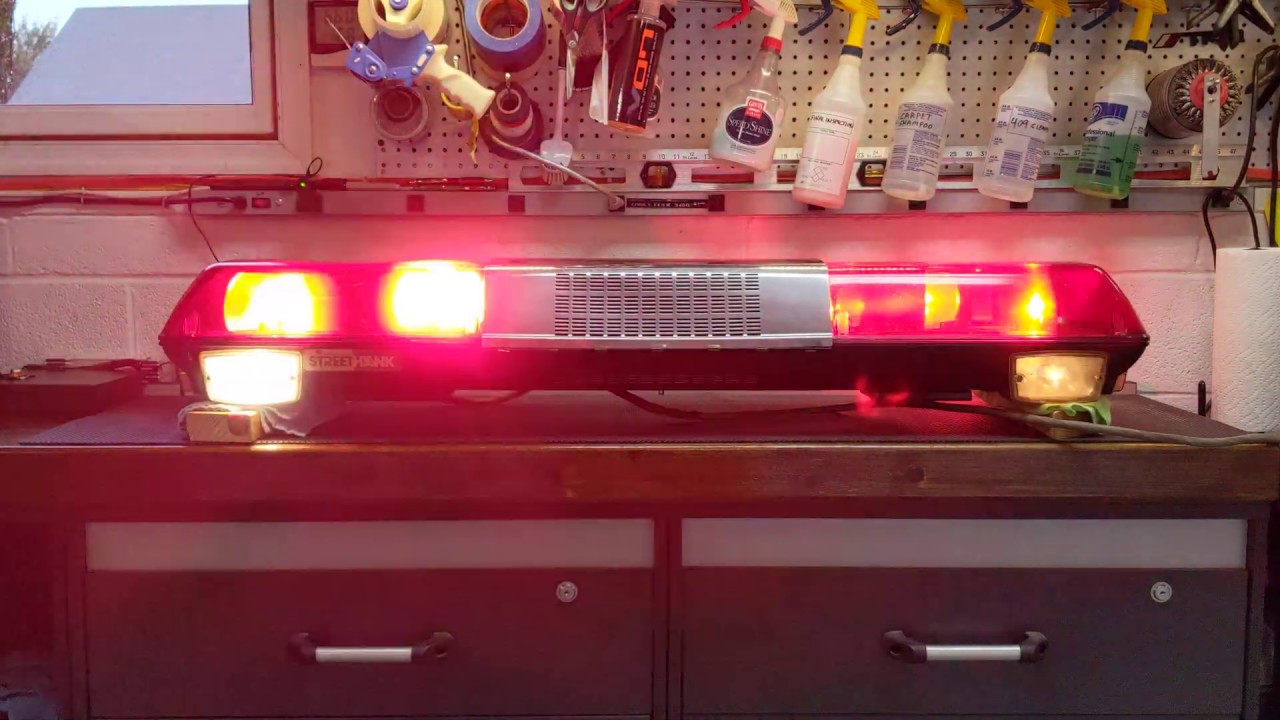 Federal Signal StreetHawk Red Light Bar