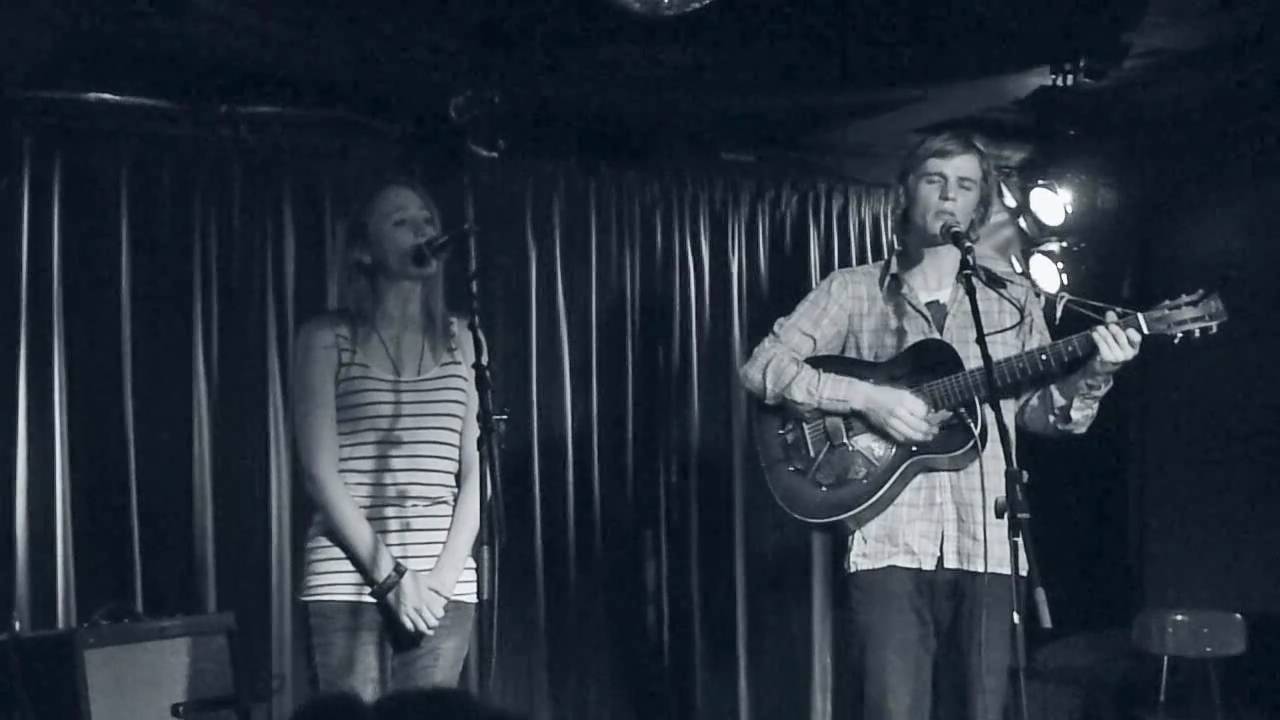 Johnny & Lillie Flynn : The Water : The Luminaire 6 March 2011