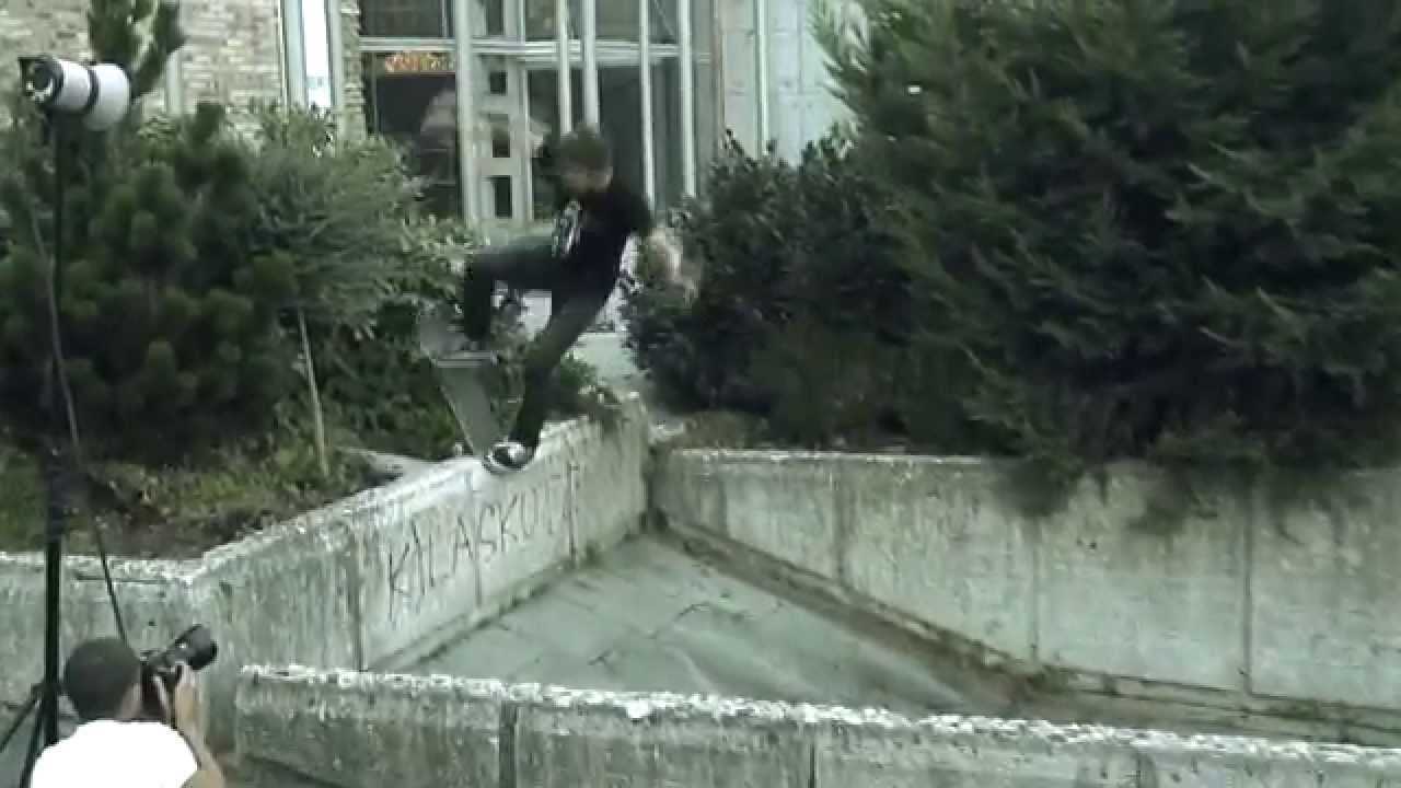 Ondrej Leskoviansky & Peter Molec Elare2 profil