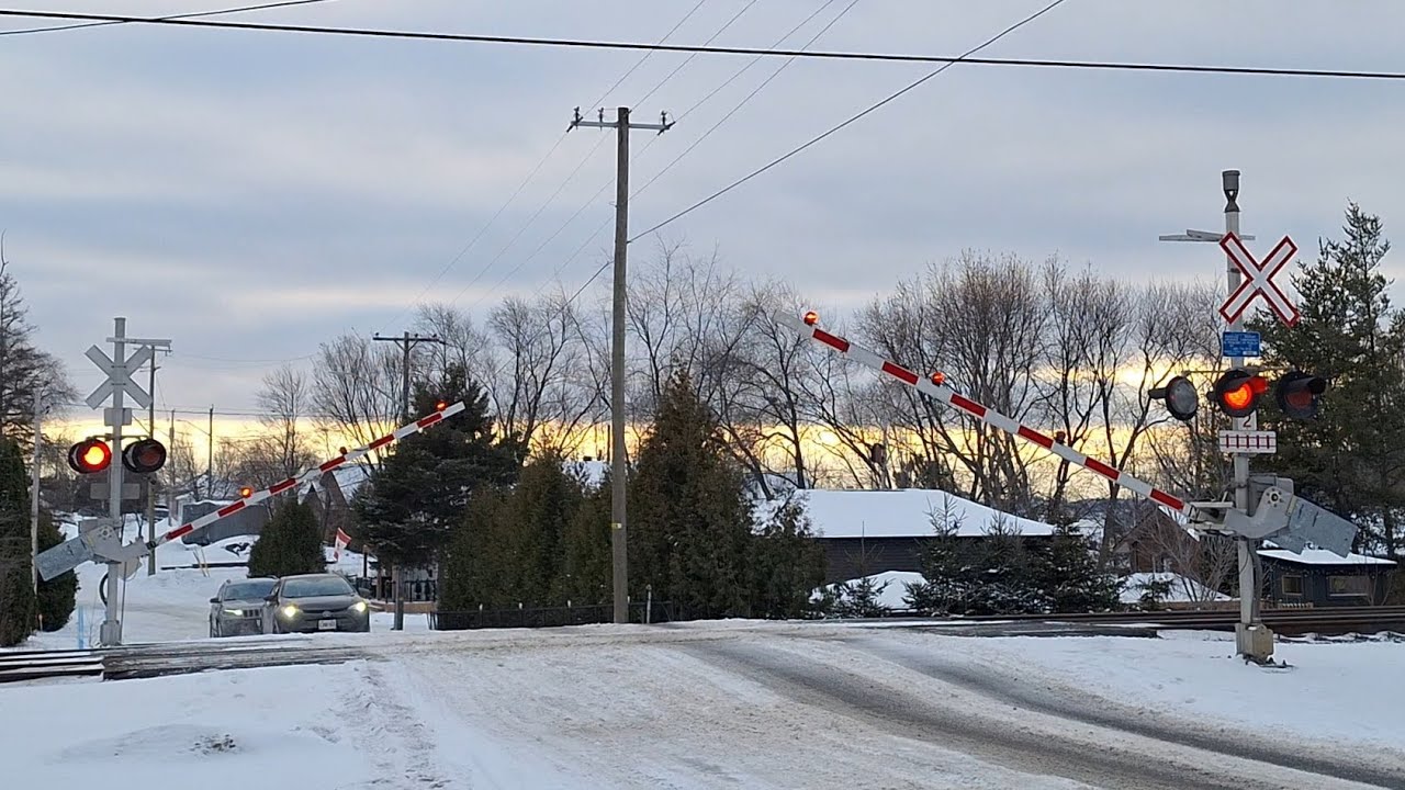 MONSTER 200+ Car Train With THREE DPUs! Railroad Crossing | Harry Crescent, Brodie, ON (Video 2)