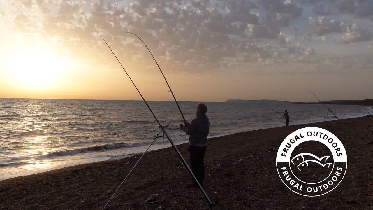 Match Fishing и мне удалось поймать мою первую плоскую рыбу, большую камбалу. Морская рыбалка в В...