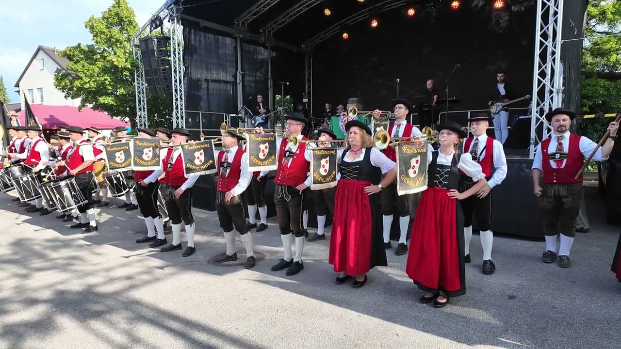 Brauereifest Maisach 2025: Einzug des Fanfarenzugs Gernlinden